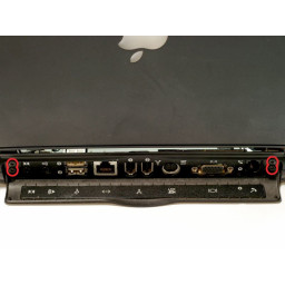 Замена дисплея PowerBook G3 Pismo